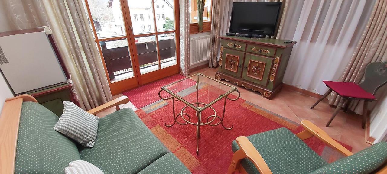 Hotel - Pension - Heidelberg Inkl. Chiemgaukarte 루폴딩 외부 사진