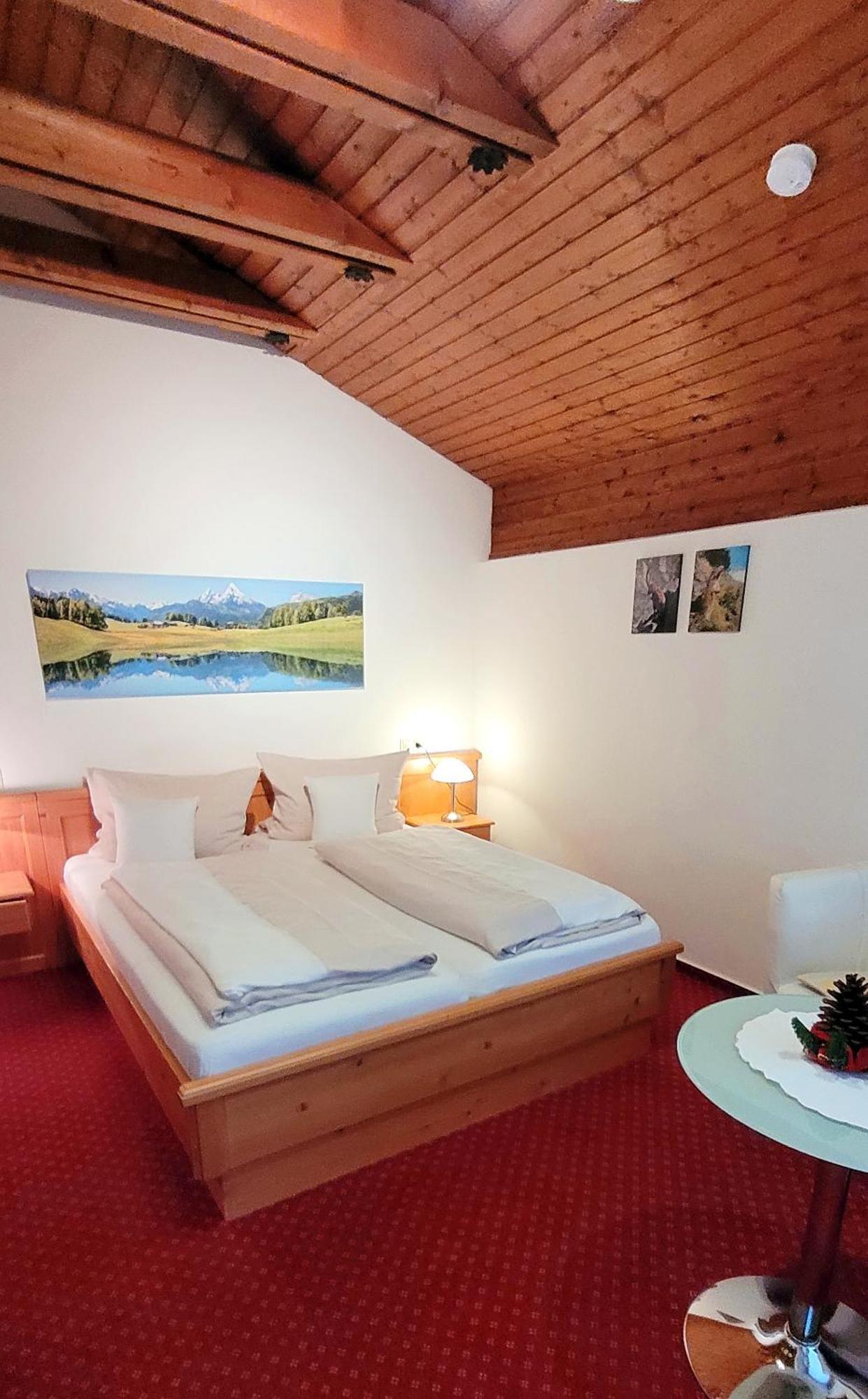 Hotel - Pension - Heidelberg Inkl. Chiemgaukarte 루폴딩 외부 사진